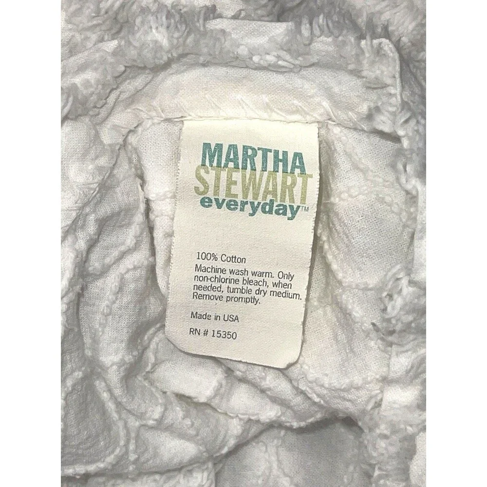 Vtg Martha Stewart Everyday Set of 2 Chenille Lattice Pillow Shams White Cotton